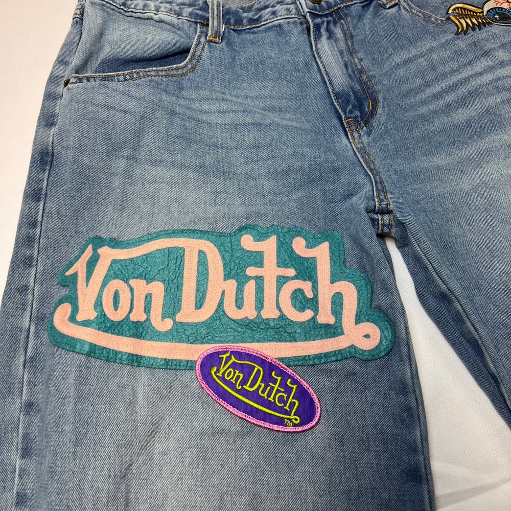 Von Dutch Wide Leg Jeans Womens 13 Blue Medium Wash Y2K Baggy Logo Patch Graphic - Picture 13 of 16